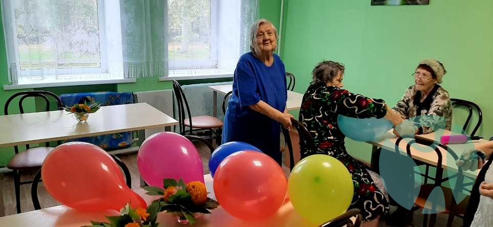 Дом престарелых г. Красноярск: Подготовка к празднованию дня пожилого человека в Красноярске